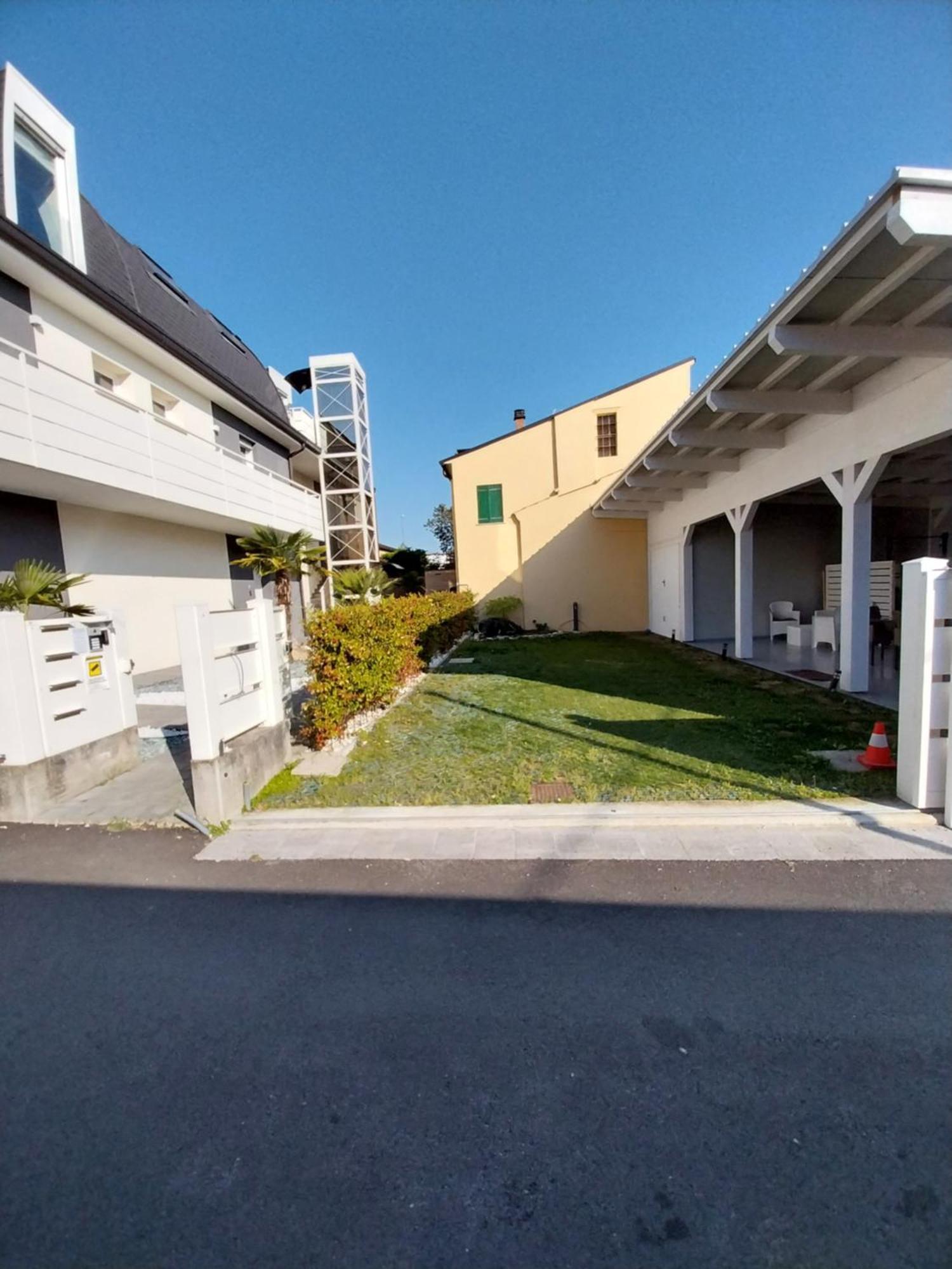 Residence La Torre Appartamento Flower Free Parking Padua Exterior foto